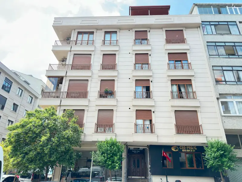 CEO PROJE Yeşiller Apartmanı